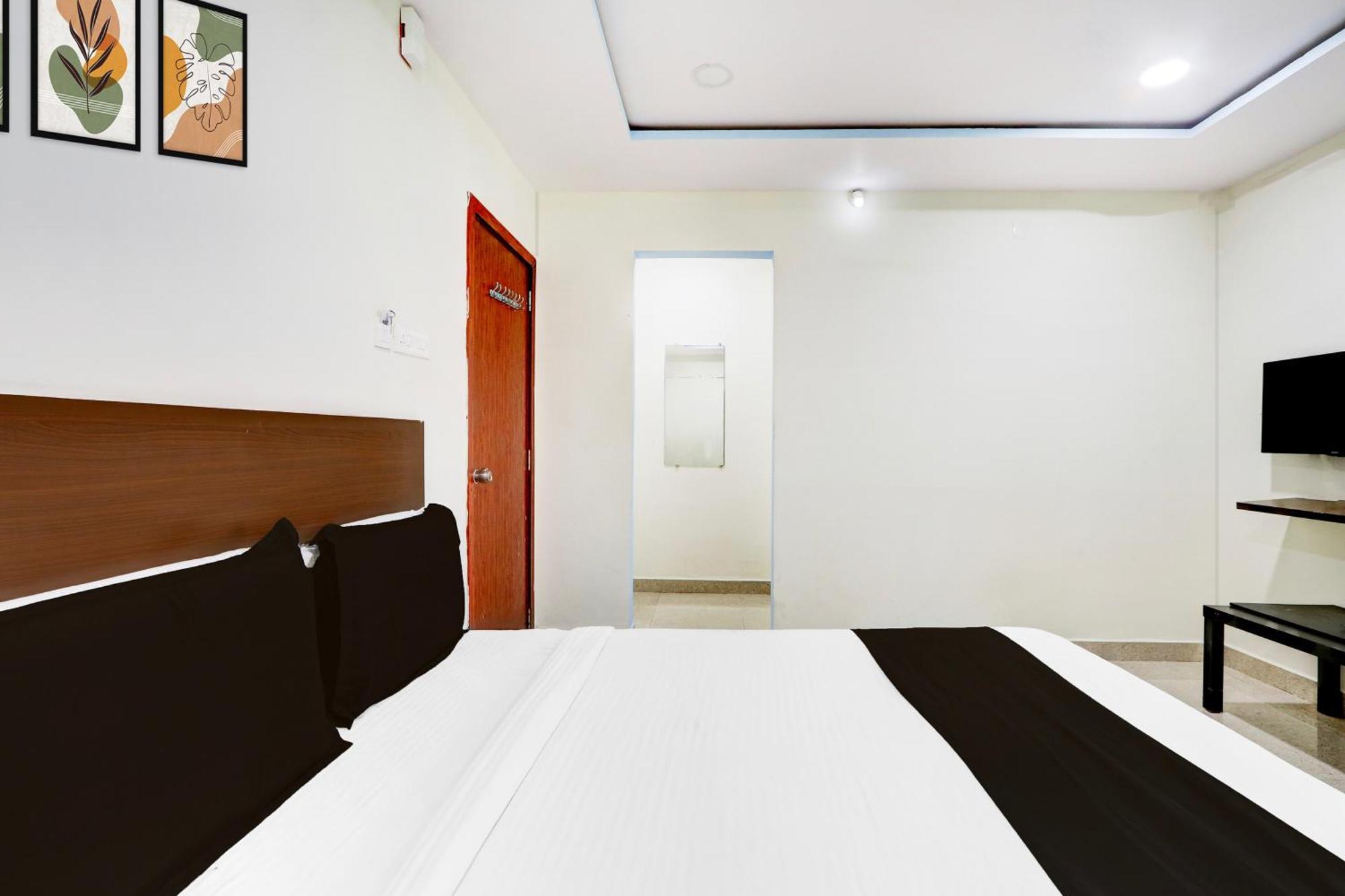 Super Hotel O At Home Hotel Darbar ハイデラバード エクステリア 写真