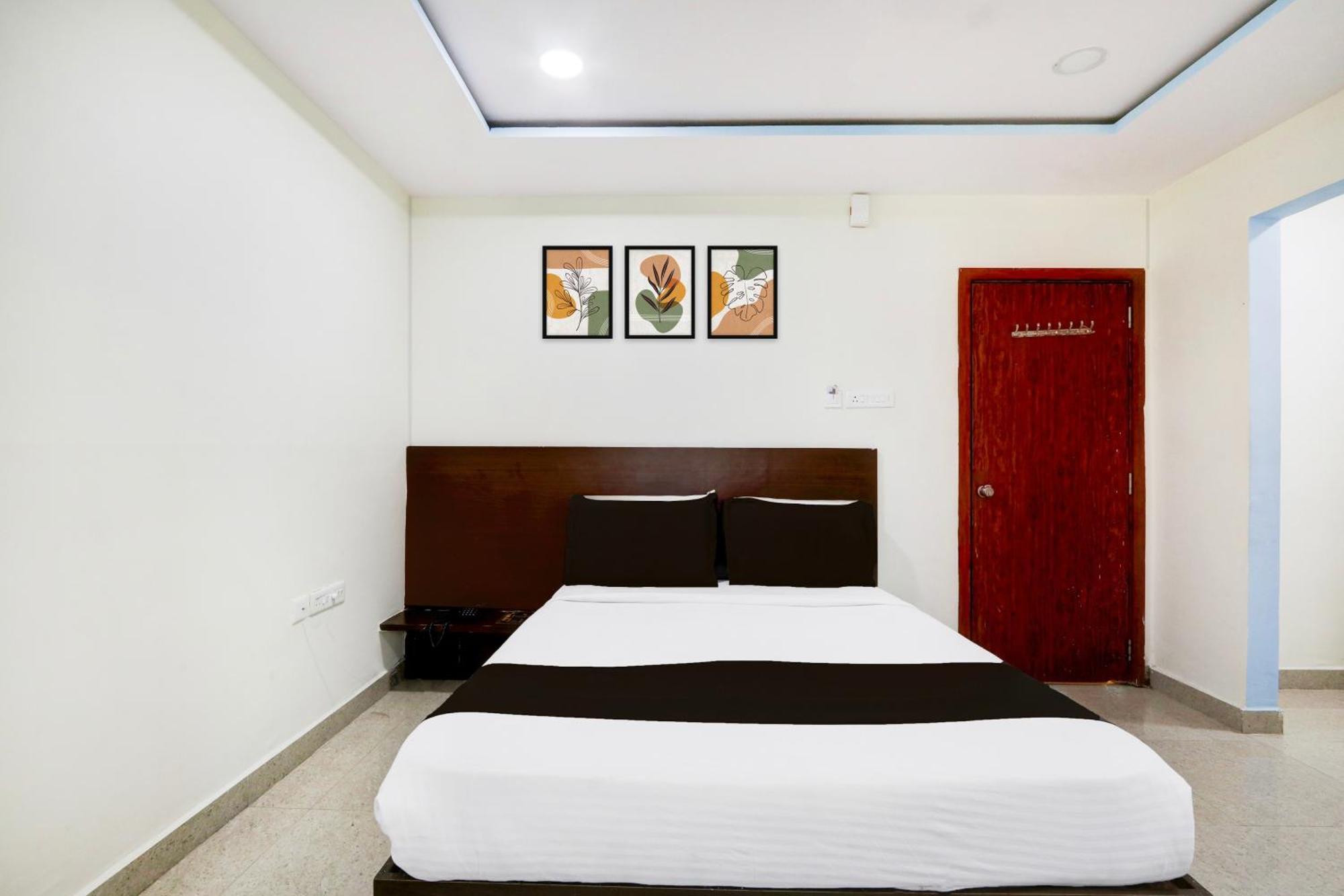 Super Hotel O At Home Hotel Darbar ハイデラバード エクステリア 写真
